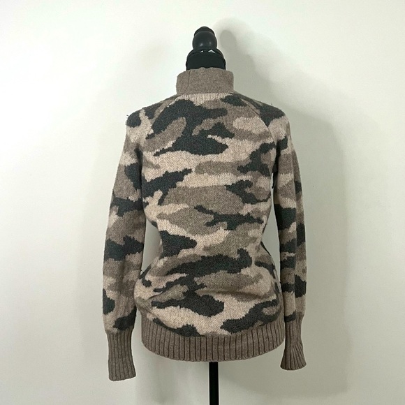 Christian Siriano Turtleneck Knit Camo Knit Sweater women’s size small - Picture 2 of 6